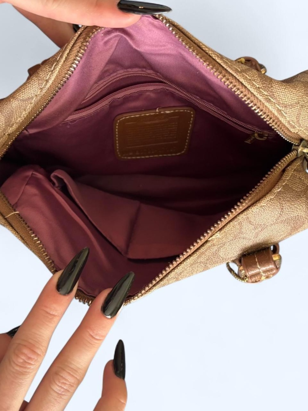 Coach Purse - Picture 4 of 5